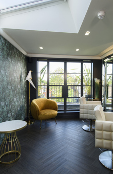 Abouit Us  THE EXPERT HAIR COLOUR SALON IN SURREY