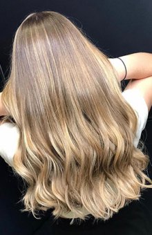 Collections Hair Club - The Expert Hair Colour Salon in Surrey