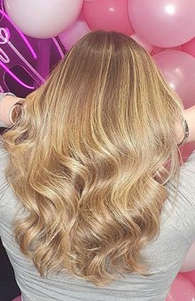 Collections Hair Club - The Expert Hair Colour Salon in Surrey