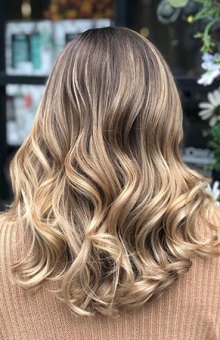 Collections Hair Club - The Expert Hair Colour Salon in Surrey