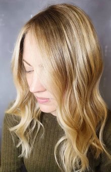 Sophie AT COLLECTIONS HAIR CLUB IN WEYBRIDGE