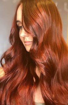 Sophie AT COLLECTIONS HAIR CLUB IN WEYBRIDGE
